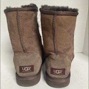 UGG Australia Boots Womens 8 Classic Short Winter F19013G Brown Sheepskin